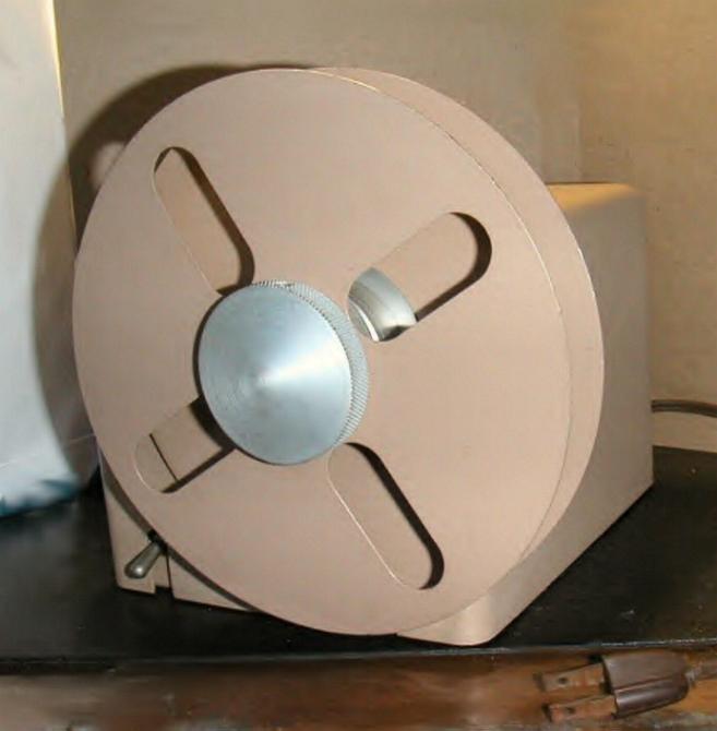motor-cnc.jpg (32700 bytes)
